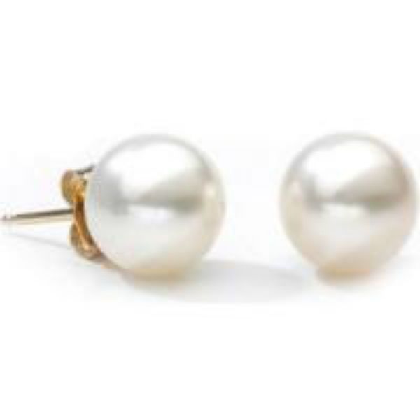 Picture of Pearl Stud Earrings
