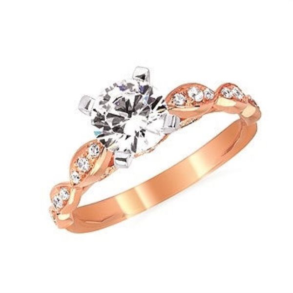 Picture of Lisa's Engagement Ring