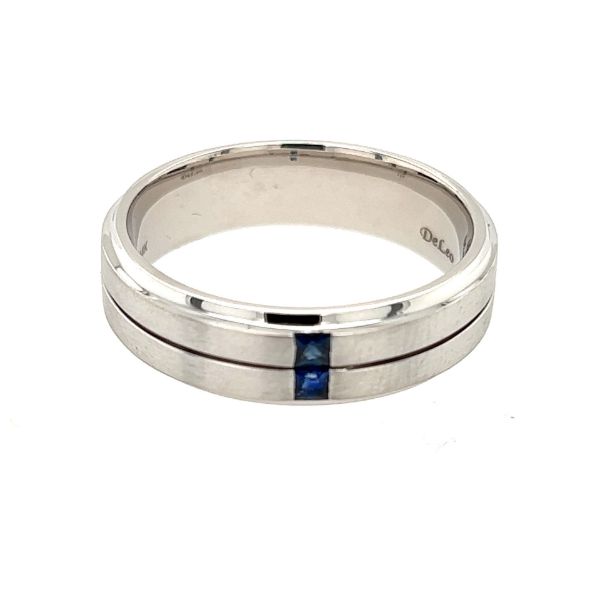 Picture of Men's White Gold and Sapphire Band