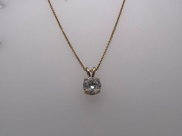Picture of Solitaire Diamond Pendant