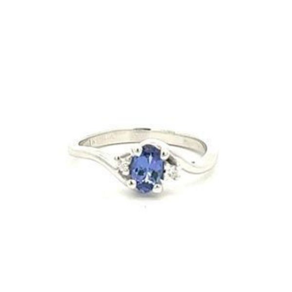 Picture of Tanzanite and Diamond Ring
