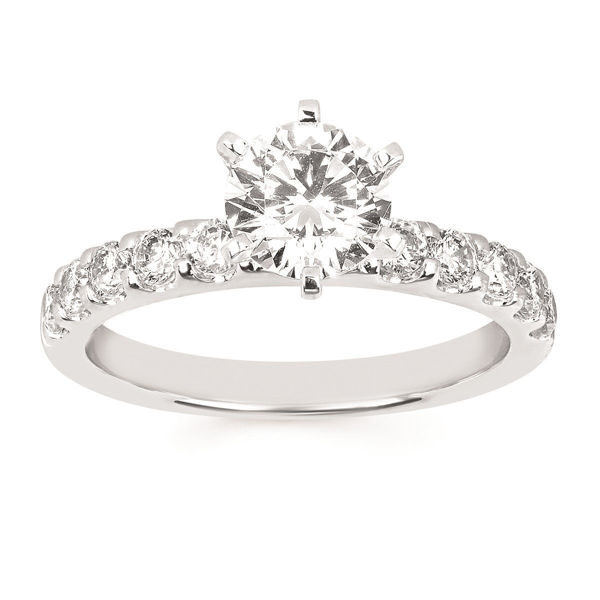 Picture of Caroline's Engagement Ring
