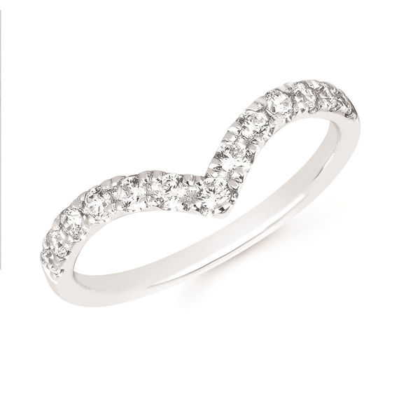 Picture of Chevron Diamond Ring
